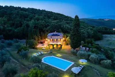 Image de Charming historic villa surrounded by 5 hectares of private property