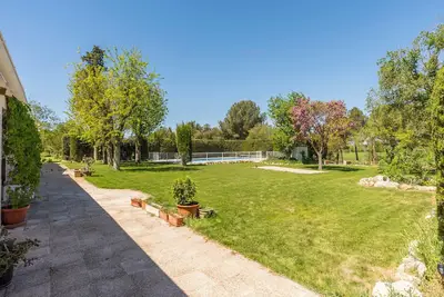 Image de House with pool in the countryside 11 to 14 people, ideal for groups