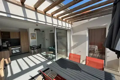 Image de Appartement moderne 40m², climatisation, parking, proche plage