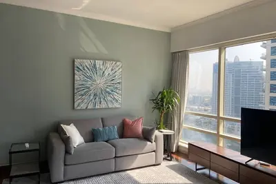 Image de Elegant & Spacious 1 bedroom Apt. - Dubai Marina Best Location- Suits 1-4 Adults