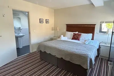 Image de Résidence-Salle de bain privée-Famille