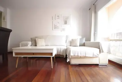 Image de 271- Livingtarifa Nomada