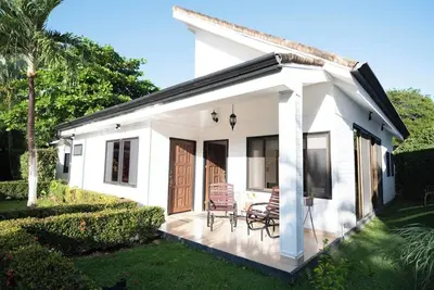 Image de Casa Vida 3/4 Relaxing Villa Stay w Pool, Bbq & A/C–Just 3 Min from Playa Penca!