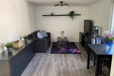 Image de Cozy guesthouse with room for 1-4 guests, pets allowed!