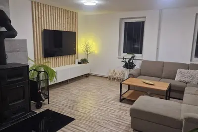 Image de Charming 3-bedroom chalet with WiFi and Ac in Martin