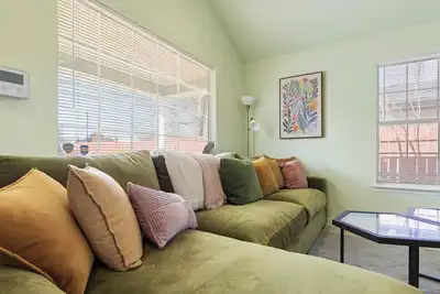 Image de 3br East Austin Home with Private Yard, Near Downtown & Airport