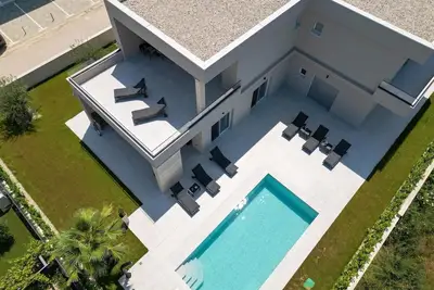 Image de Coastal Private Villa In Nin, Croatia with Pool & Seaview. Near Beach/Old Town