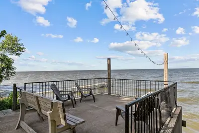 Image de New! Lake Front|PrivateDock|Kayaks&Paddleboards!