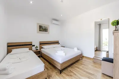 Image de Bliss Triple Room by PikHost