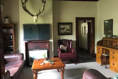 Image de Anglers Cottage adjacent to the Whanganui River. 50Kms to Ruapehu & Lake Taupo.