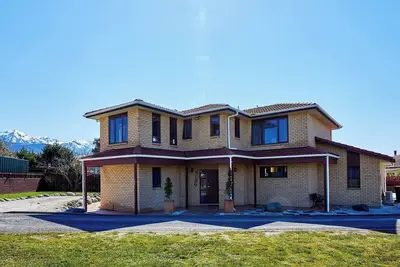 Image de Coastal | Spacious | Mountain Views - Kk21238