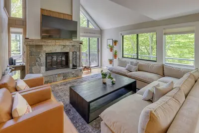 Image de Coolidge Falls Condo-Slope Views