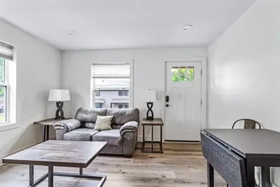 Image de 2br Bungalow 306c Close to Charlotte’s Uptown