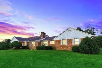 Image de Private 6br Retreat | Pool, Grill, Nature