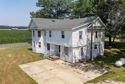 Image de Family 5br Home – Pets Ok, Big Yard and Grill