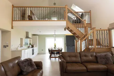 Image de Golygfa Cwrt, family friendly, with hot tub in Bow Street, Wales