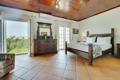 Image de Charming Algarve Escape | Relax in Comfort & Explore the Coastline & Nightlife