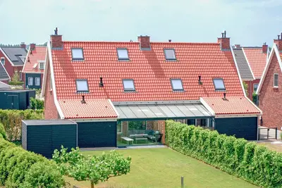 Image de Villa de luxe pour le bien-être, près de la mer