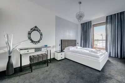 Image de Szafarnia 7 | Spacious Apartment | Parking