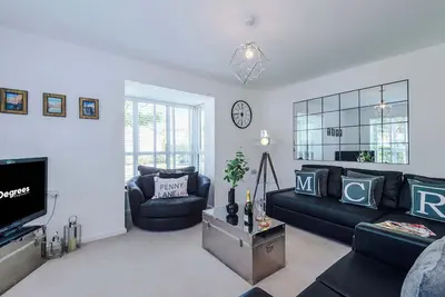 Image de Perfect Riverside Home in Manchester, Free Parking