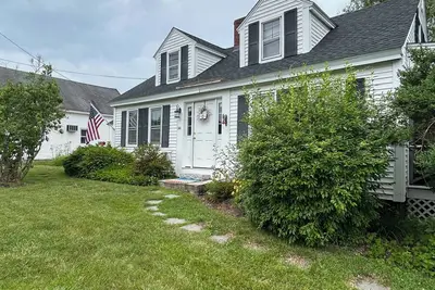 Image de Coastal Comfort: Family-Friendly 2br Beach House in the Heart of Wells