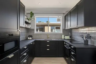 Image de Enjoy a Luxurious Elwood Escape