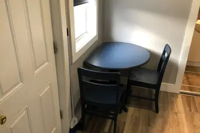 Image de Charming 1-bedroom hotel in fabulous Monticello with WiFi, Ac