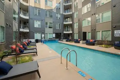 Image de Chic 1-bedroom apartment in lovely Addison with fitness room, WiFi