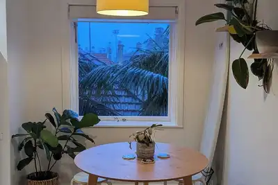 Image de Heart of Manly, 5 minute stroll to beach and 8 minute walk to city ferry!