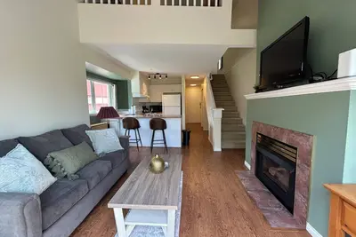 Image de Cozy Loft on Golf Course - 313