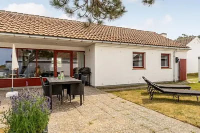 Image de \"Aike\" - 1km from the sea by Interhome