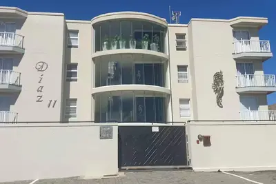 Image de Charming 2-bedroom BeachApartment in Marvellous Jeffreys Bay Main Beach.