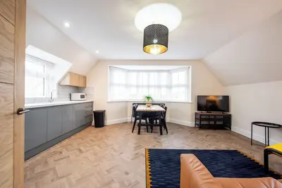 Image de Two Bed Apartment in Harwich, Close to Shops, Private Parking, Fast WiFi