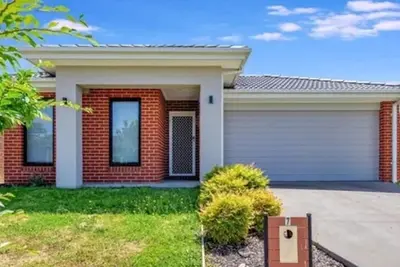 Image de Comfortable and tranquil space for holiday stay-over. 30 Min - Mel Airport!