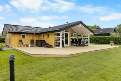 Image de \"Frederikke\" - 875m from the sea by Interhome