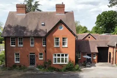 Image de The Old Vicarage, family friendly, with open fire in Leominster