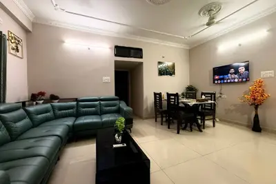 Image de 2 Bhk Luxury Furnished Apartment