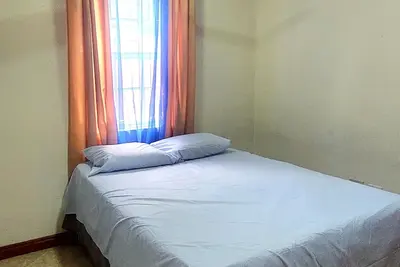Image de Spacious 4-bedroom apartment with WiFi and Ac in delightful Bridgetown