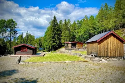 Image de Charming cabin from the 1900s in scenic surroundings