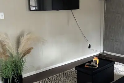 Image de Cozy & Spacious 3 Bed 2 Bath Home in Midtown Memphis