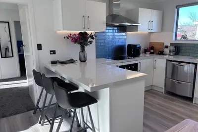 Image de Hide away from the world, apartment style, on Dee!