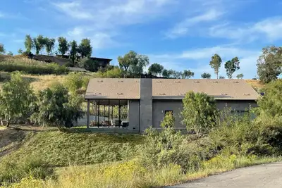 Image de Malibu Mountain Guest House - Very private but close to city amenities