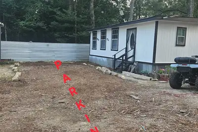 Image de 2025 Build! ! A charming house for your relaxion. 12 mins from all major roads!