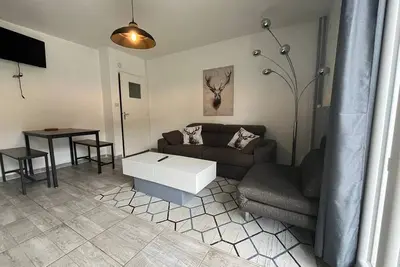 Image de Appartement lumineux 2 pièces avec parking, idéal pour séjour en montagne