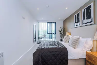 Image de Chic City Centre Terrace 2 Bedrooms *New* with Parking