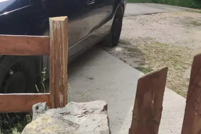 Image de Grand Rabbit House on the Hillock