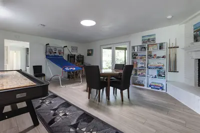 Image de Turtle Time Retreat-Fall Stays Are The Best! Game Room, Hot Tub!