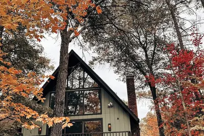 Image de Camp Green Pine Artist Retreat: Pet-Friendly A-Frame in Voyager Village Wi