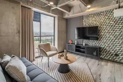 Image de |Ahead| New 1br close to the airport with parking