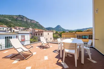 Limoncello - De Vivo Realty